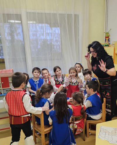 Национални символи. Бългаската шевица. 12