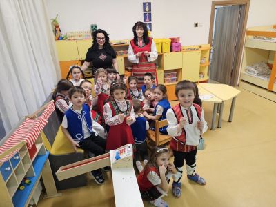 Национални символи. Бългаската шевица. 20